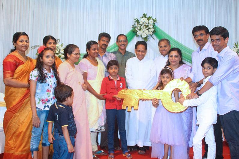 https://photos.chavaramatrimony.co.in/csr-activities/roof.jpg
